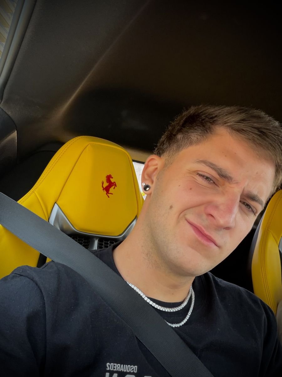 Edgar ahora, viviendo del ecommerce